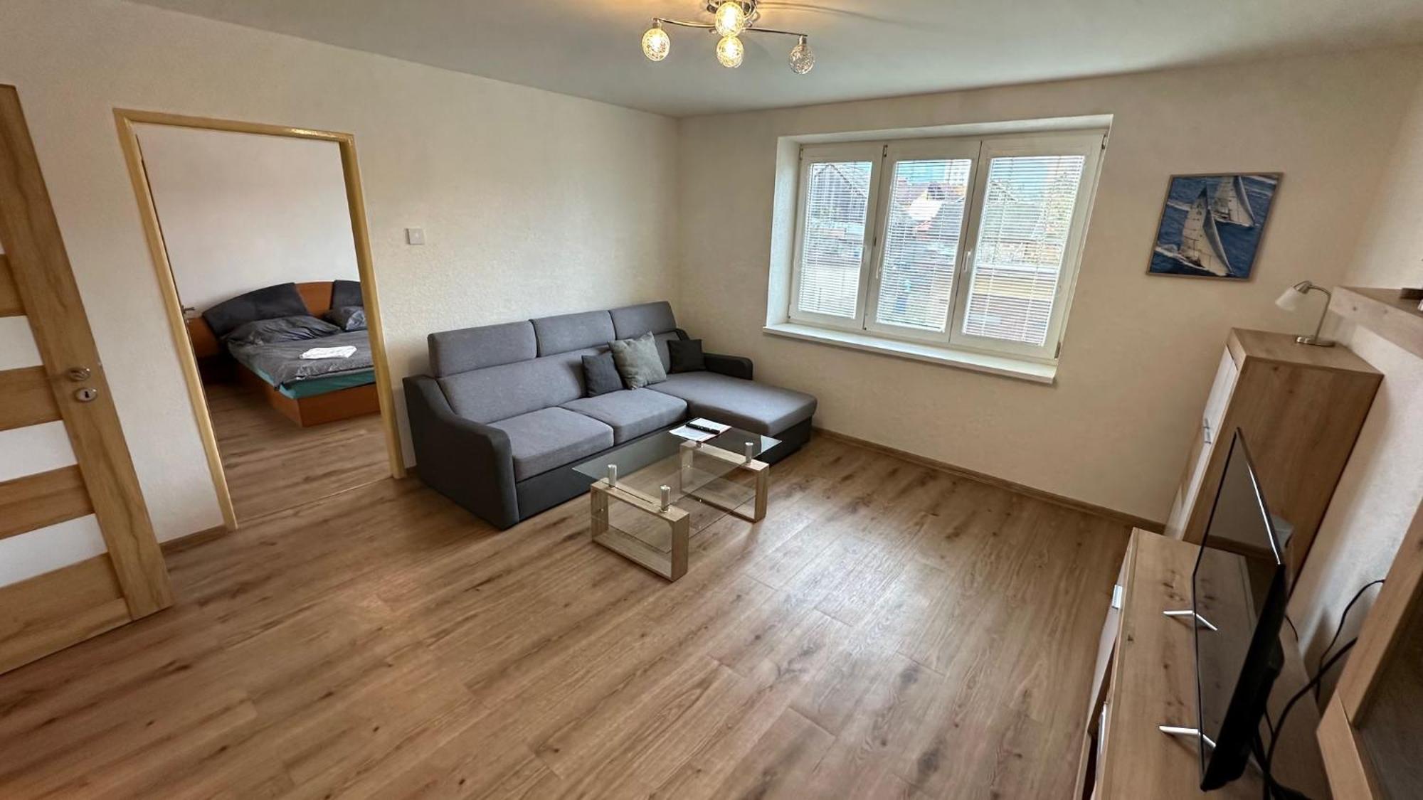 3 Room Apartment, Free Parking, Lipótszentmiklós Kültér fotó